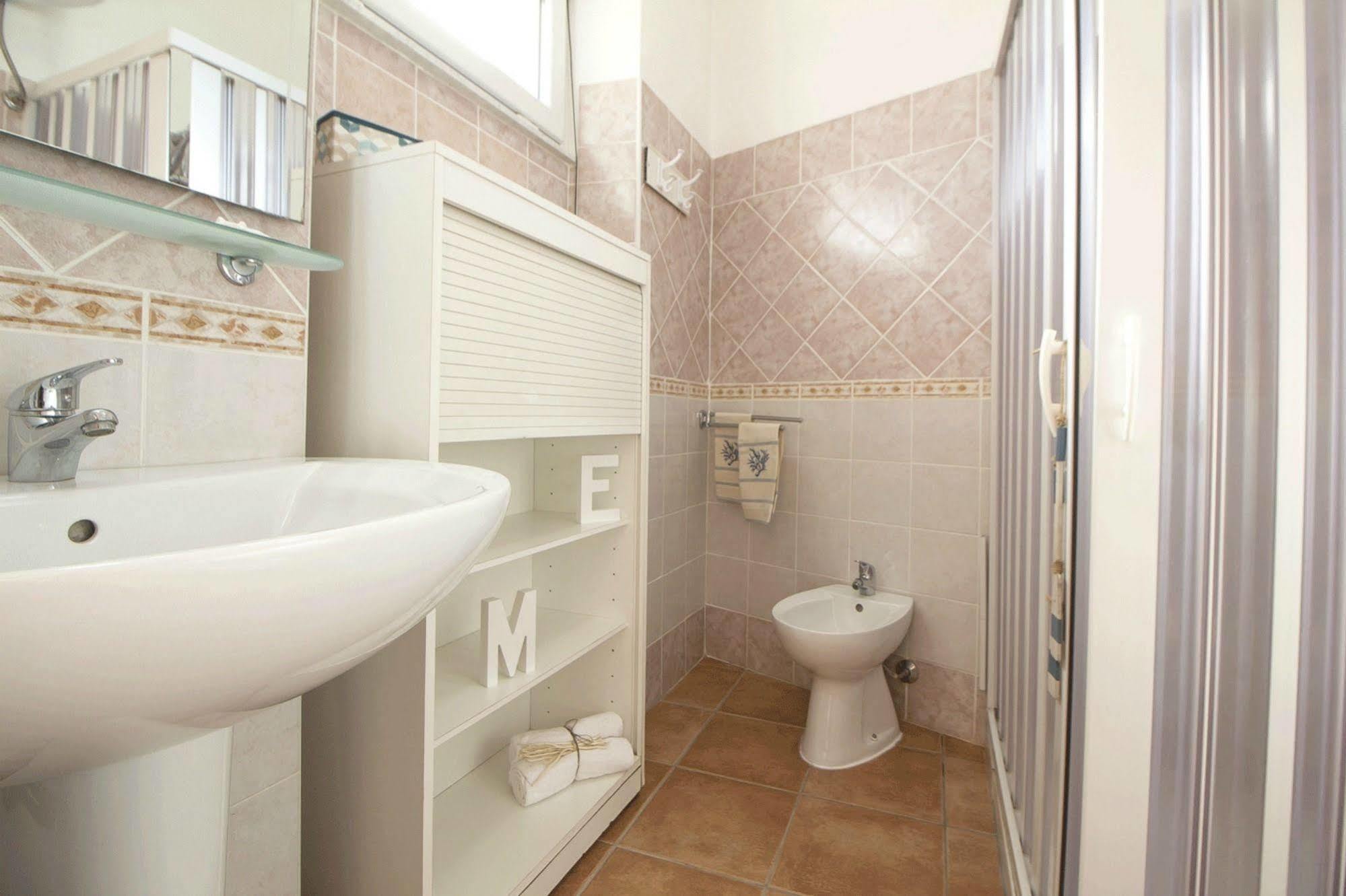 Casa Vacanze Cau - Viale Europa Alghero Exterior foto