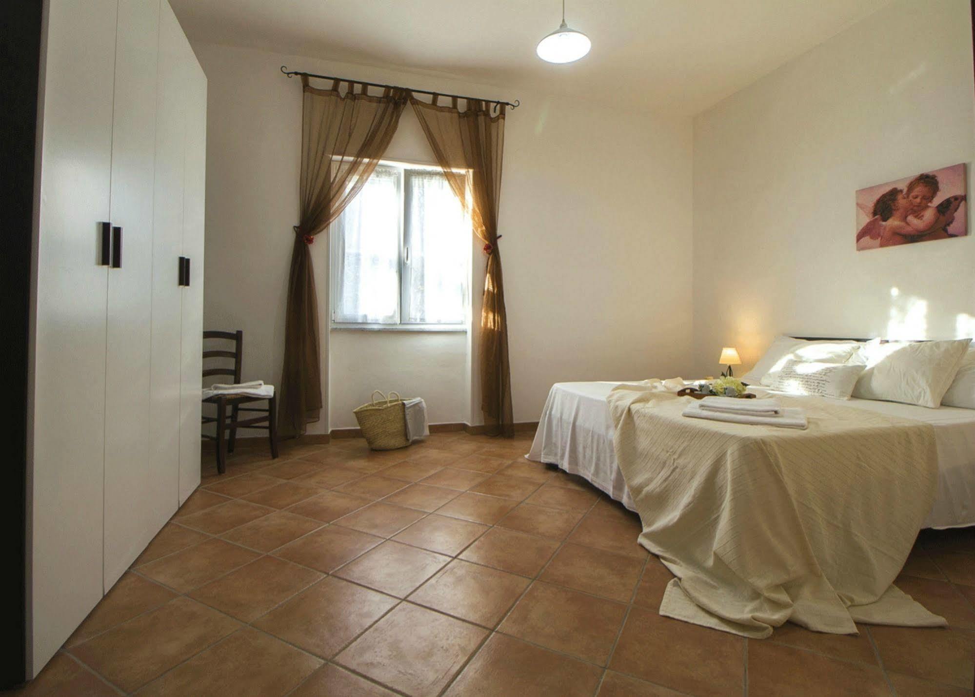 Casa Vacanze Cau - Viale Europa Alghero Exterior foto