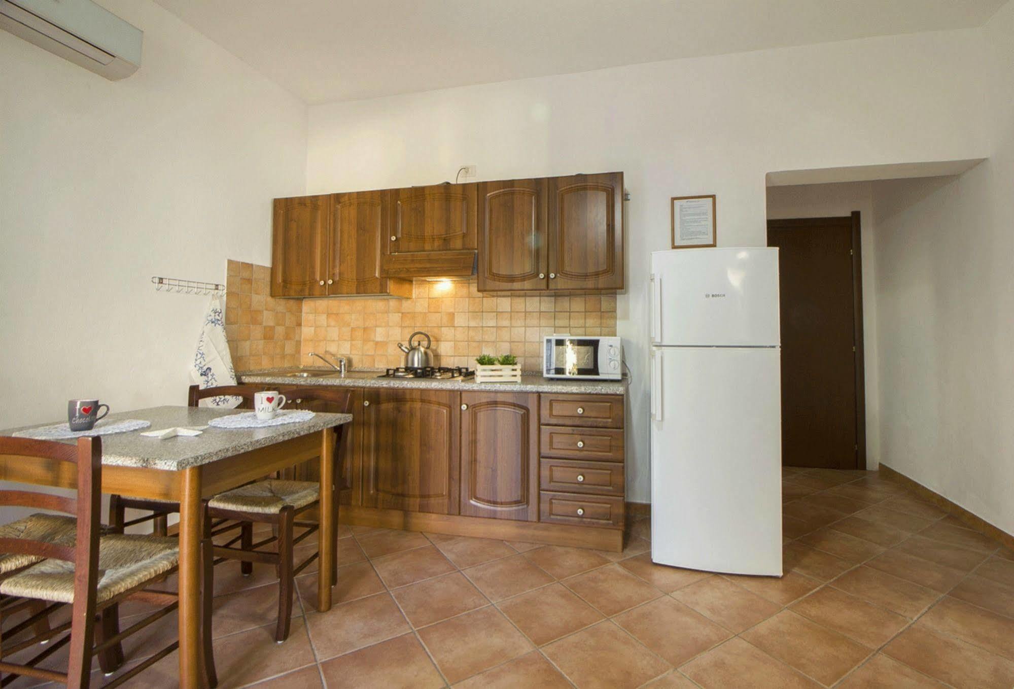 Casa Vacanze Cau - Viale Europa Alghero Exterior foto